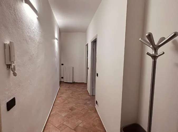 Апартаменты La Casa Del Corso Арона