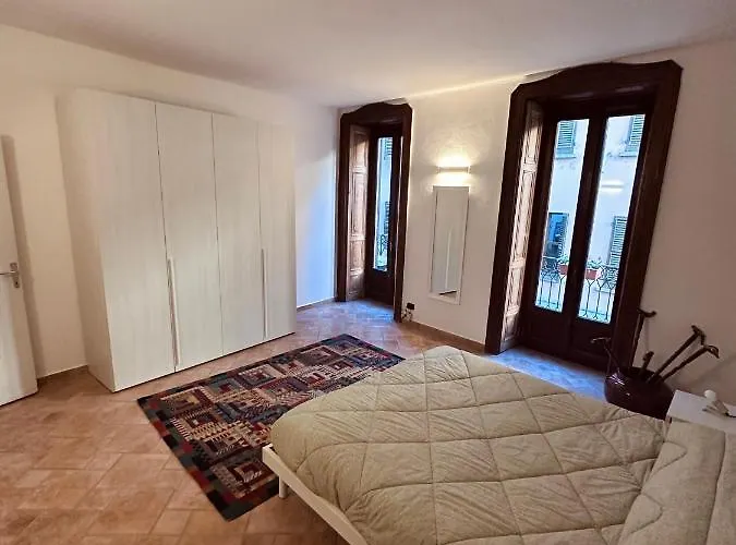 Апартаменты La Casa Del Corso Арона