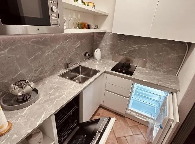 Апартаменты La Casa Del Corso Арона